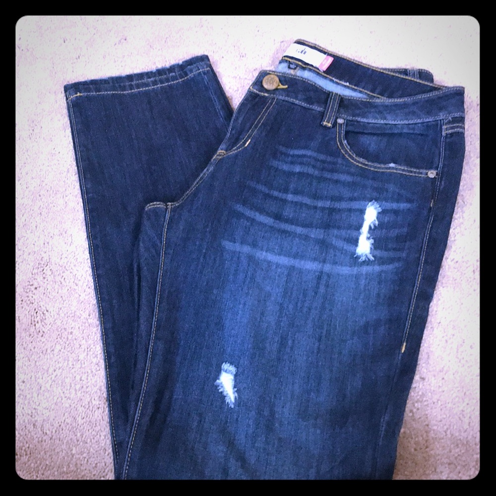 Cabi 3045 Deconstructed Slim Boyfriend Jeans